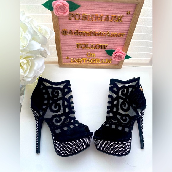 Black Open Toe High Heeled Boots. Once only once. - Picture 5 of 9